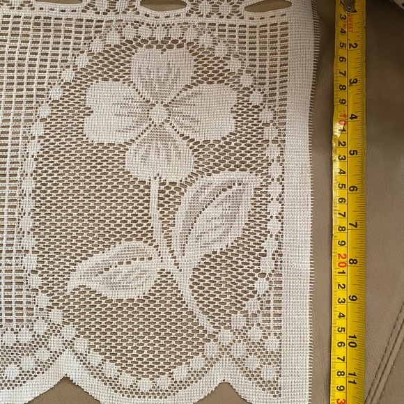 Floral lace window valance - Picture 5 of 5